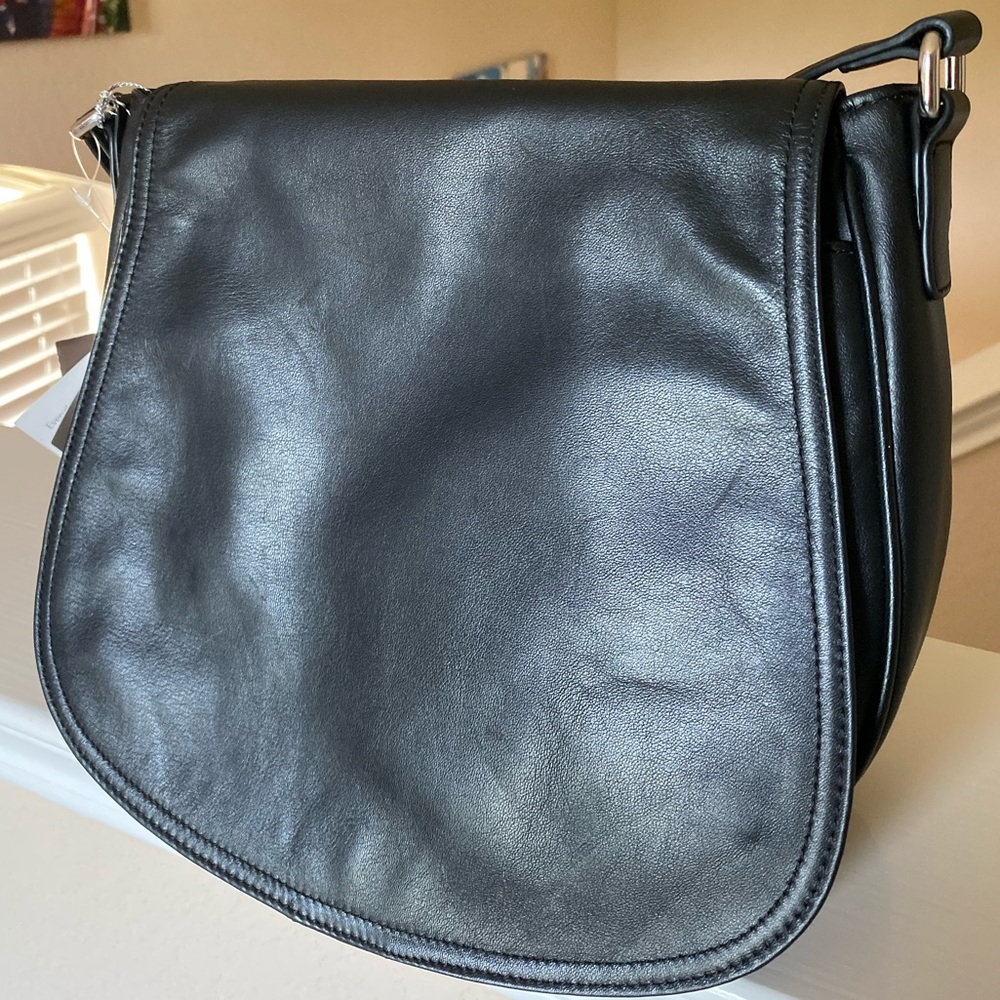 NWT Giani Bernini Black Purse